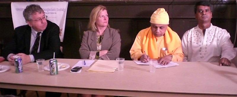 Guest1.jpg - Acting President with Invited Guests